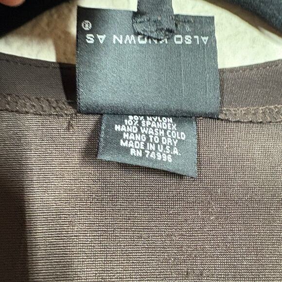 Also Known As Medium One Button Cardigan Brown Nylon Blend V Neck Long Sleeves - Picture 9 of 9